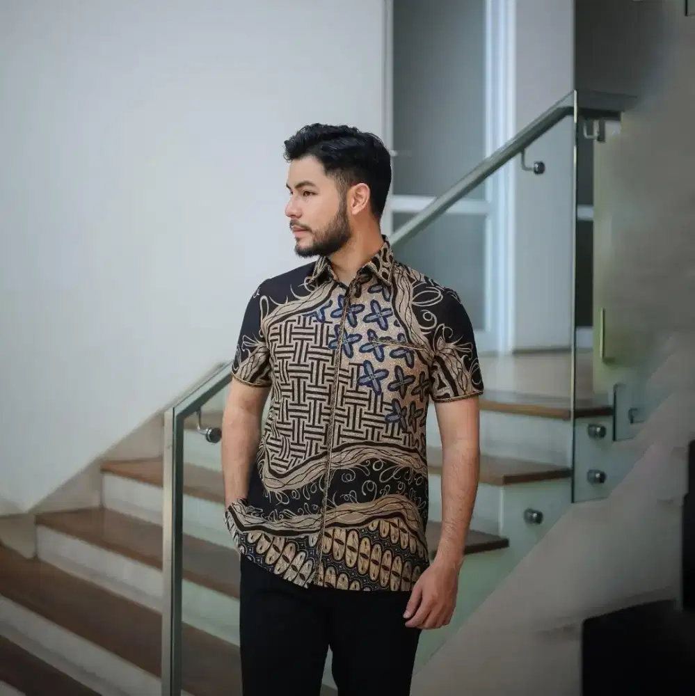 Batik Pendek Pria Mewah Benang Smock