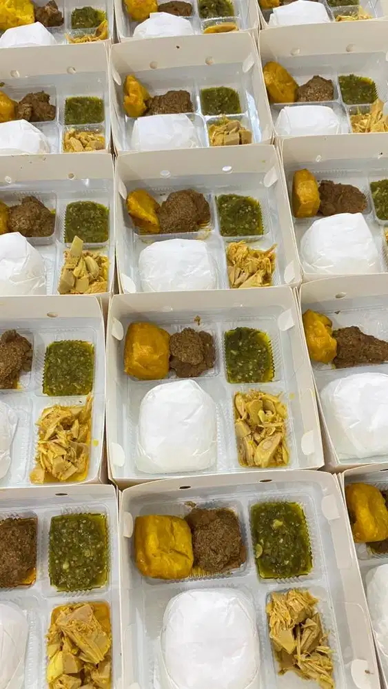 Kurir catering  senin-sabtu