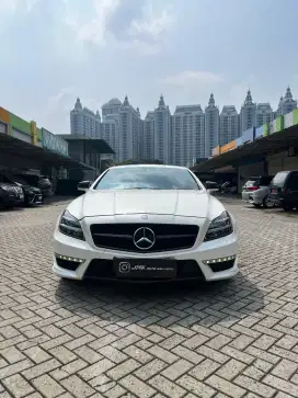 Mercedes Benz CLS 63 AMG - 2012