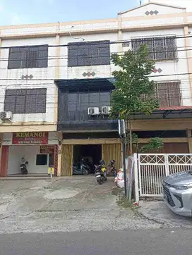 Dijual Ruko 3 lantai di Jl T.Zainal Abidin Pekanbaru