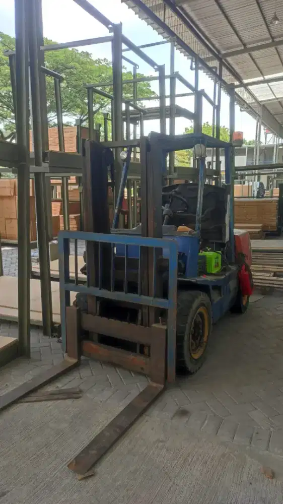 Forklift 3 ton murah