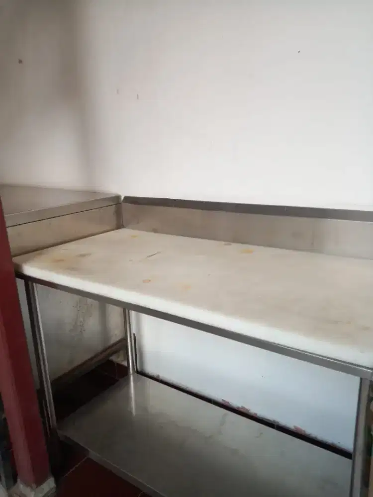 Meja dapur dapur stainless dengan alas talenan