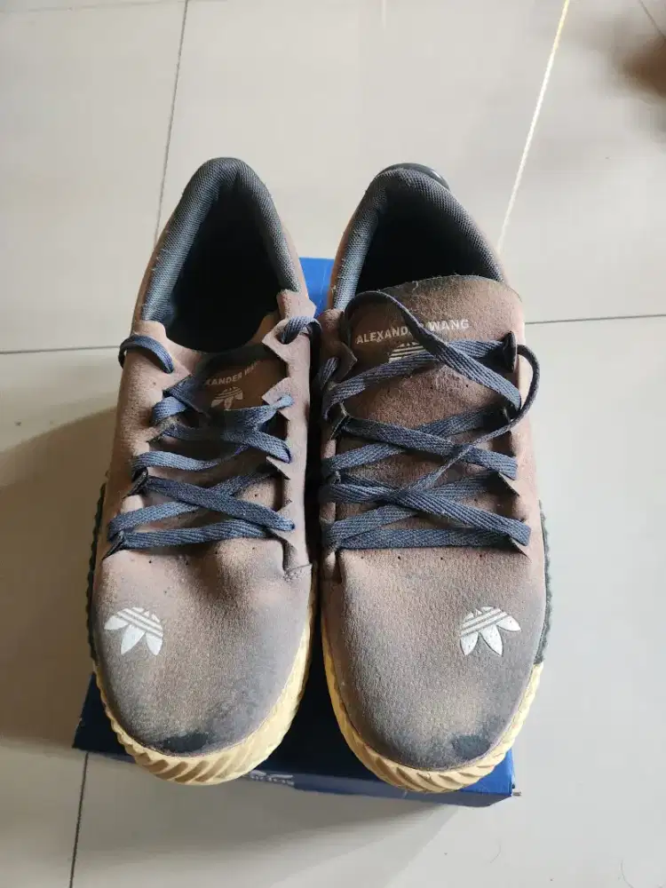 Sepatu Adidas old Original second