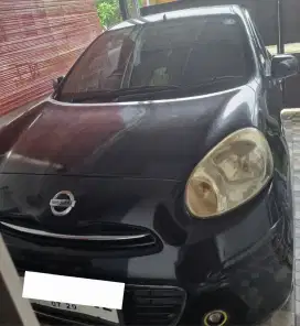 Nissan March 2011