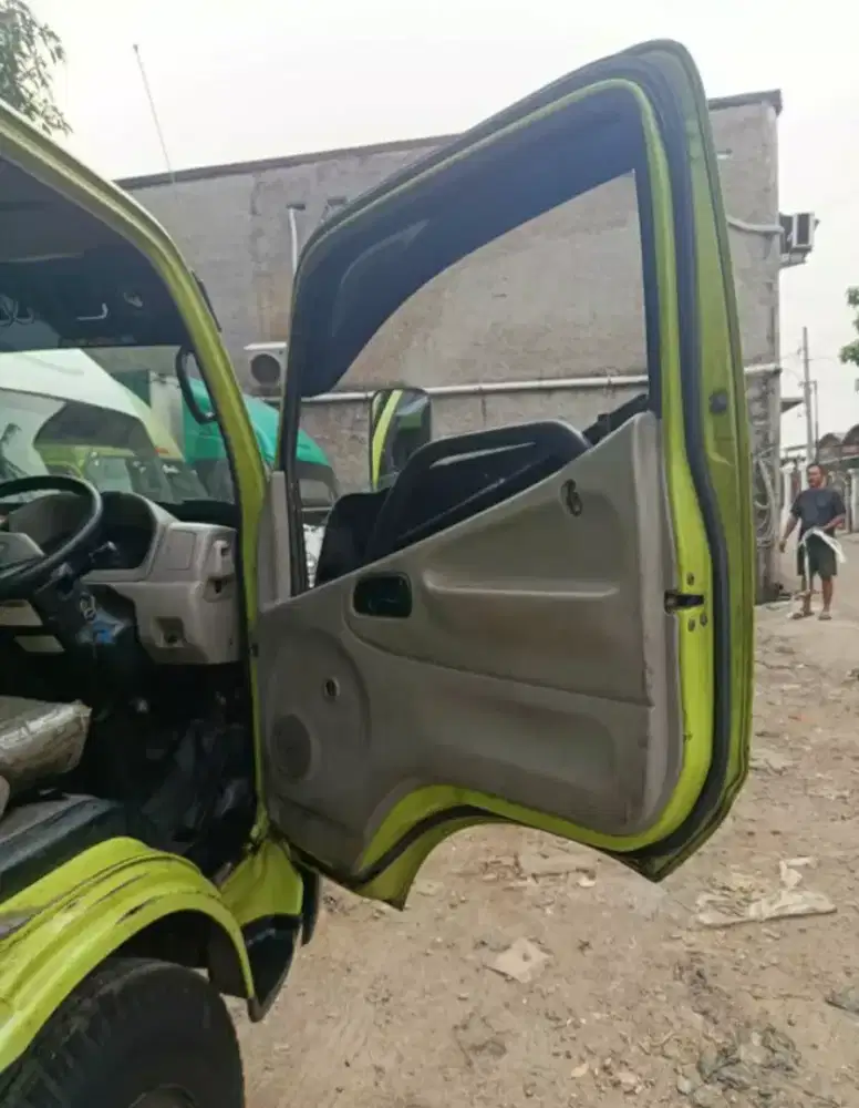 Jual Hino 300 HDL 2018