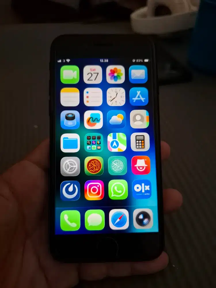 Iphone SE 2020 black 64 ex ibox unit only