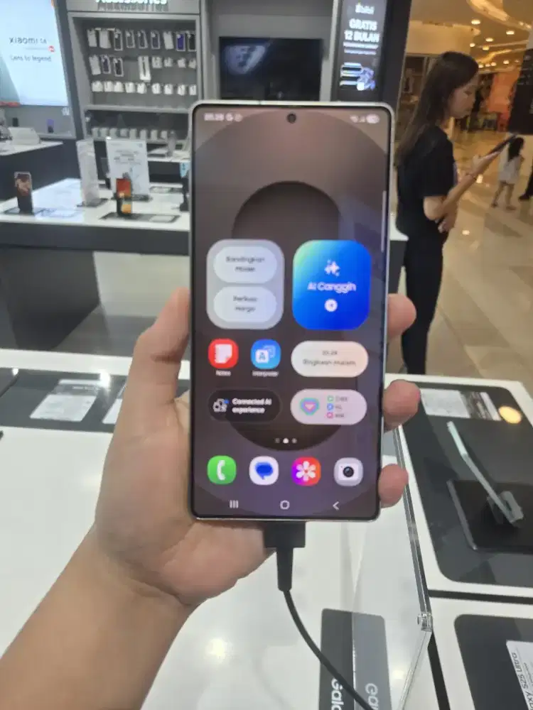 SAMSUNG GALAXY S25 ULTRA