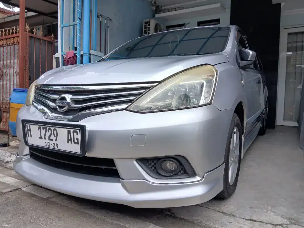 Grand Livina 1.5 SV M/T (2014)