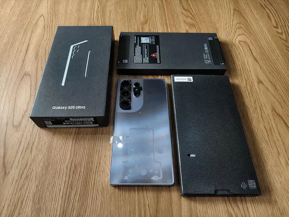 Samsung Galaxy S25 Ultra 512 GB Garansi Aktif Fulset Original