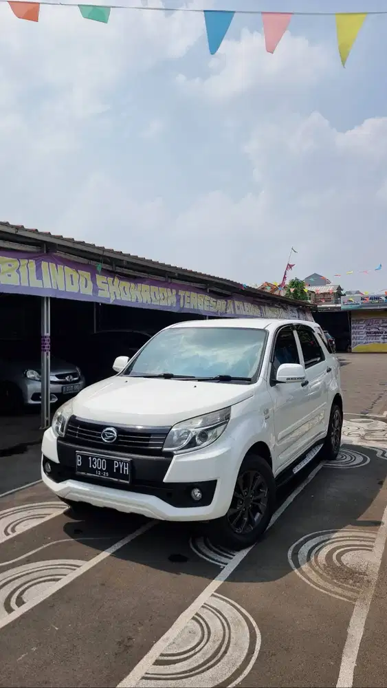 Daihatsu Terios X Extra Matic 2015 Dp 5 Juta Promo