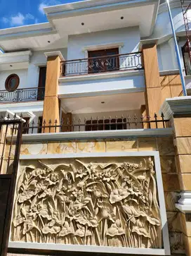 Dijual Rumah Araya sukolilo Surabaya RIC.A240