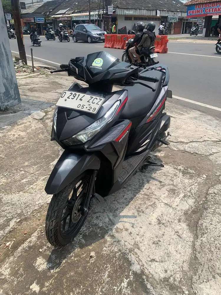 Vario 125 cbs iss thn 2018