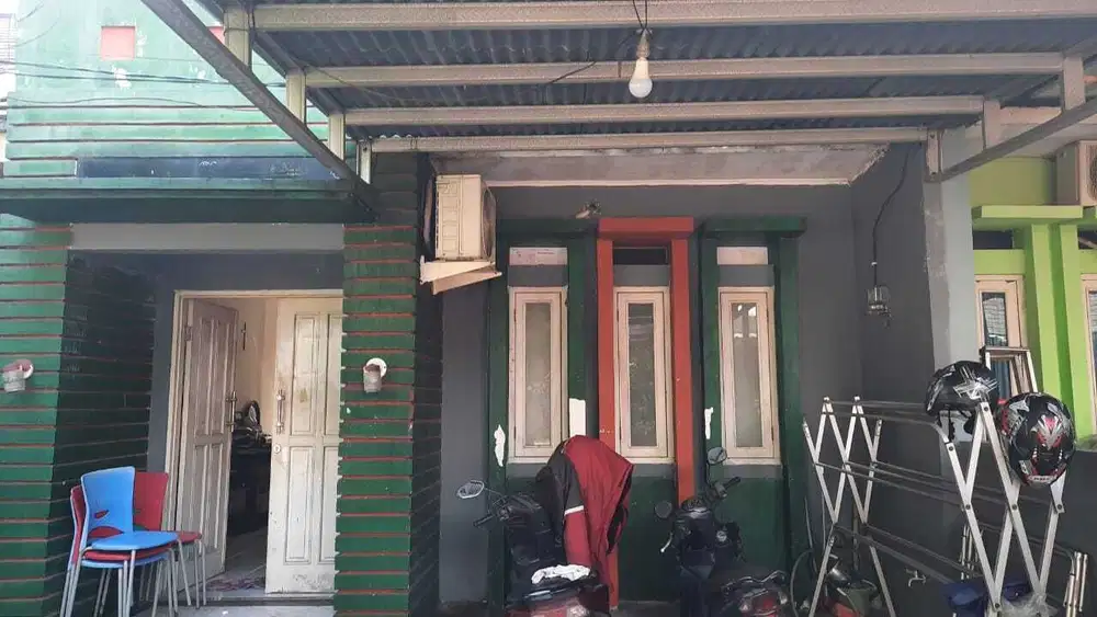 Rumah di Griya Laksana Pamulang Tangerang Selatan