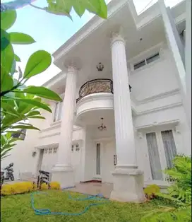 Rumah Mewah Siap Huni di Tebet Bisa Untuk Usaha Atau Kantor