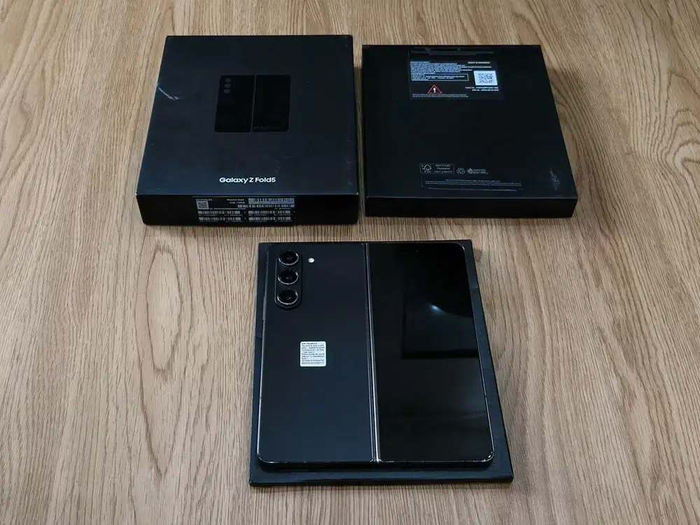 Samsung Galaxy Fold 5 256 GB Resmi Sein Fulset Original