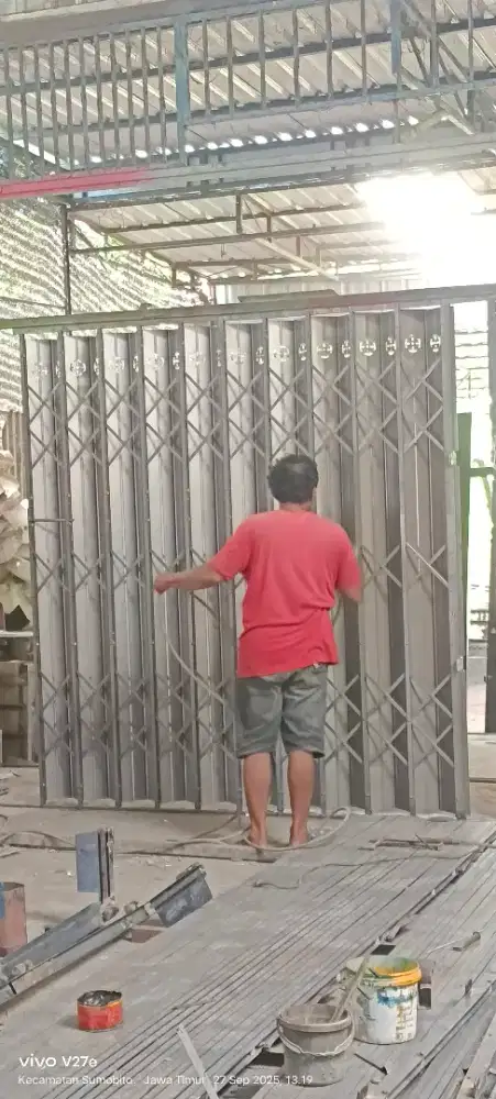 Pintu harmonika