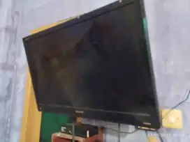 TV LED Sharp Aquos 24 inch