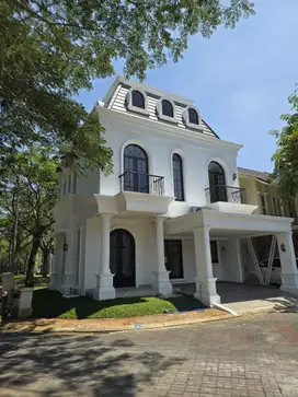 Rumah di Vanya Park BSD Style American Classic