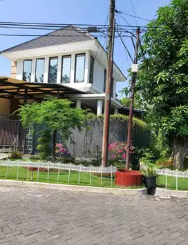 Dijual Rumah Jajar Tunggal Selatan Wiyung Surabaya RIC.A261