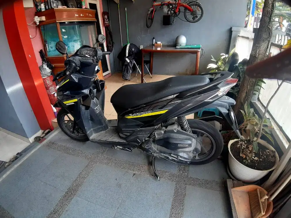 Vario cbs iss 2018 125cc