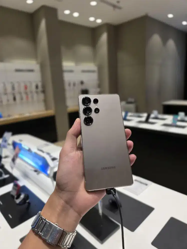 CICILAN SAMSUNG Z FOLD7