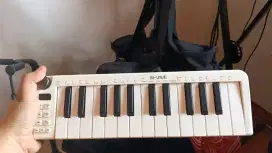 MIDICONTROLER M WAVE MINI