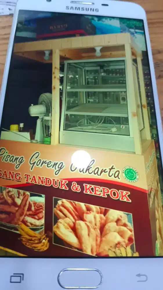 Gerobak usaha dan perlengkapannya