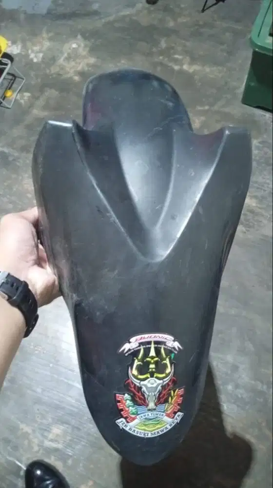 Spakbor depan Yamaha Byson Karbu