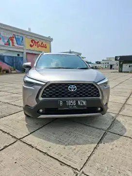 Toyota Corolla cross 1.8 AT hybrid. Thn 2021. Silver. Perfect cond