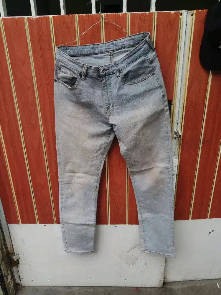 Celana Jeans Carvil