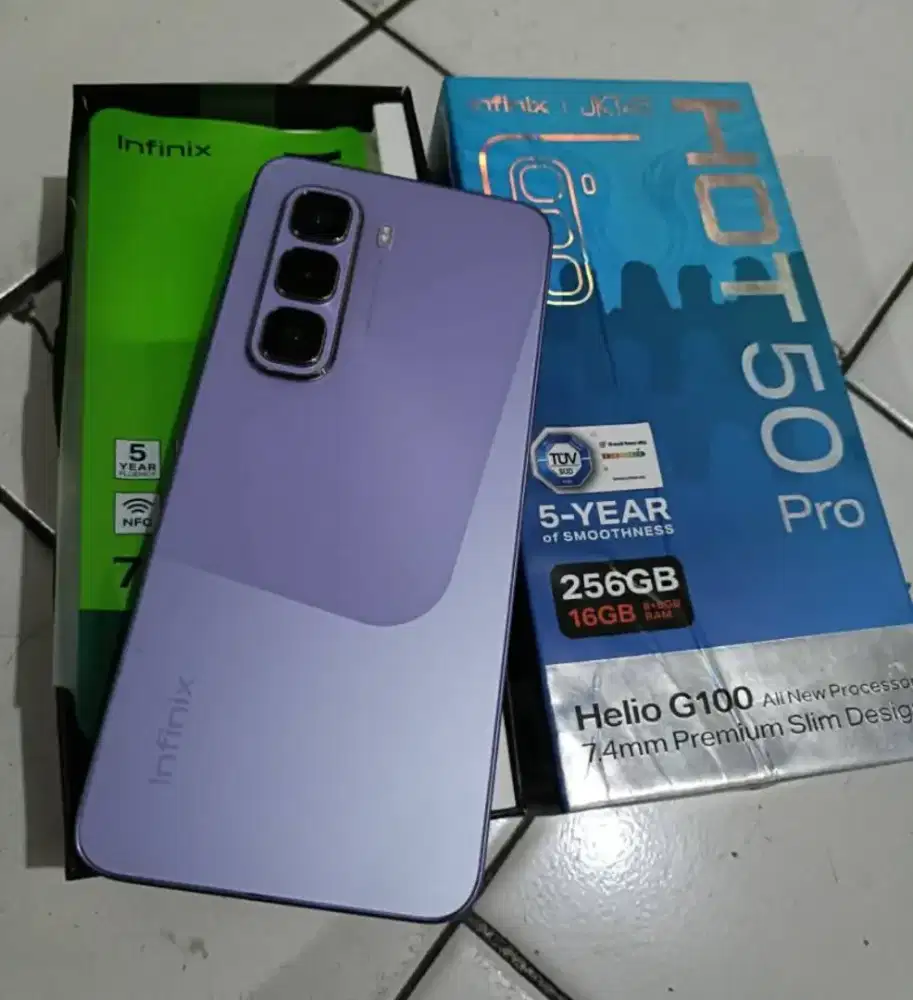 Infinix hot 50 pro bukan biasa ( bukan lengkung ) nominus
