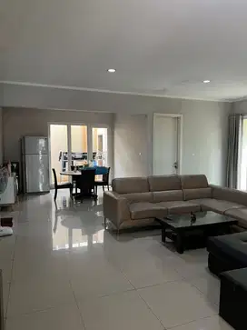 DIJUAL RUMAH CLUSTER MAGNOLIA SUMMARECON BEKASI