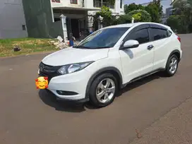Honda HR-V 2016 pakai sendiri dari baru pajak panjang sd Juli 2016