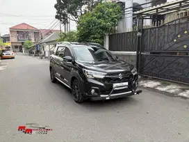 Suzuki XL7 Beta Hybrid 1.5 AT 2024 Hitam