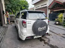 Toyota Rush TRD Sportivo Manual MT Tahun 2014 Putih , 2015
