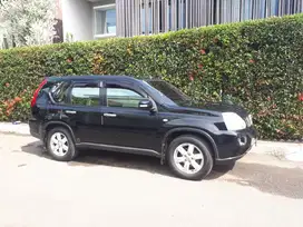 Nissan X-Trail 2010 Bensin