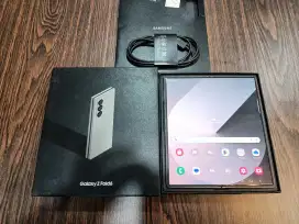 SAMSUNG Z FOLD 6 12/256GB SECOND BERGARANSI