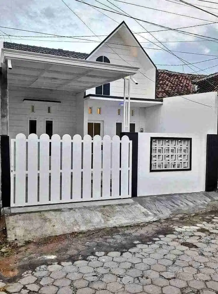 RUMAH BARU SCANDINAVIAN SOBO BANYUWANGI