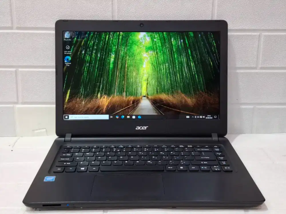 ACER ASPIRE ES1-432 Prosesor Intel N3350/ Ram 6 GB/ HDD 500GB