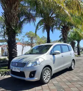 Suzuki ertiga 2015 matic murah