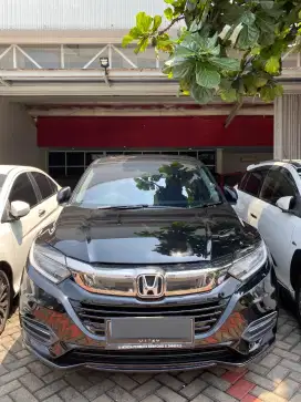 Honda HR-V Prestige 1.8 Bensin 2020