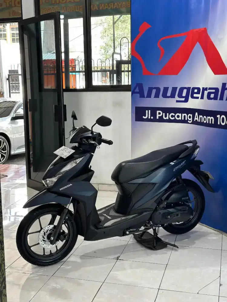 Honda Beat Deluxe 110cc Thn. 2023 km 9Rb Anugerah Motor Pucang