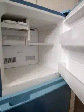 Dijual Kulkas 2 pintu