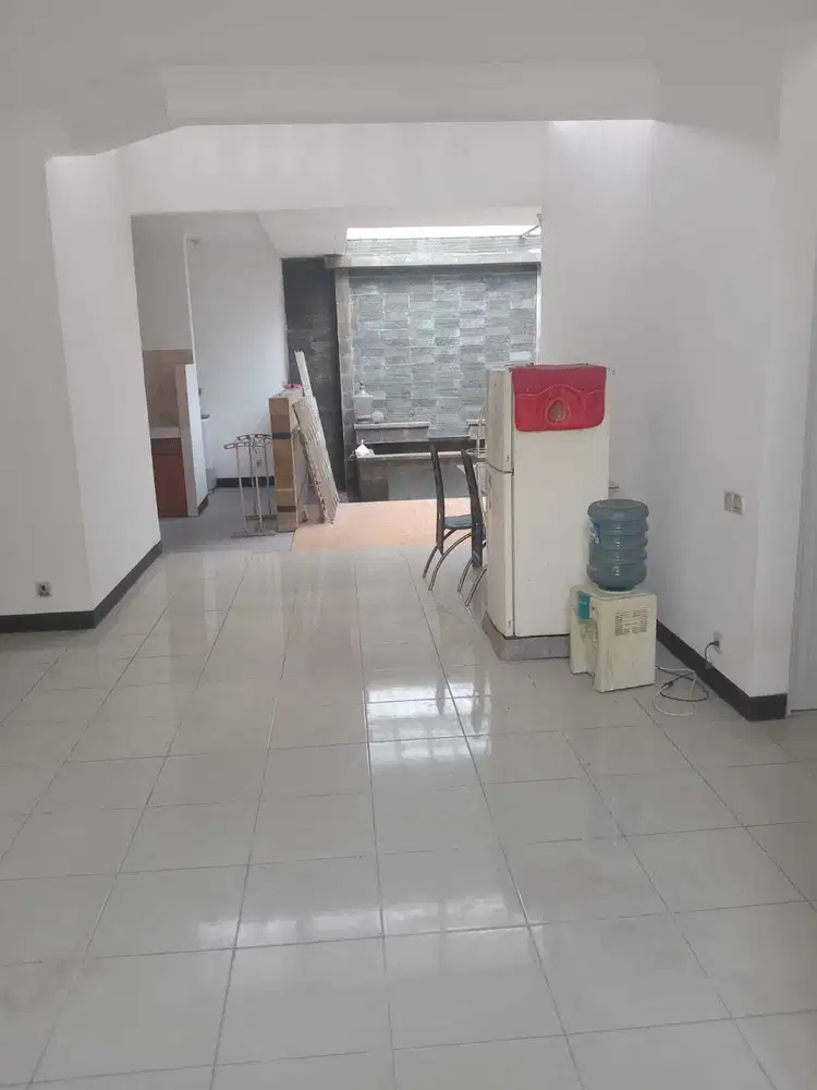 Dijual Rumah Bagus Kompleks Mekarwangi Kota Bandung