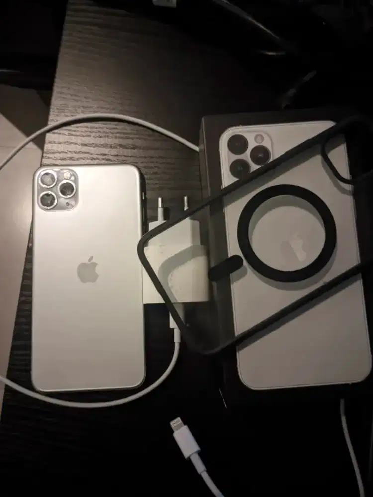 Iphone 11 pro max 256 all operator