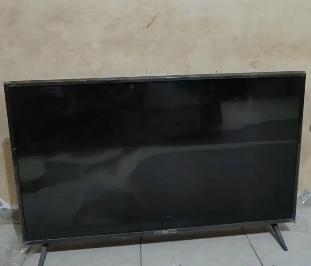 Jual TV LG smart 43'inc layar retak