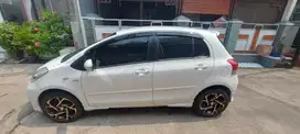 Toyota Yaris 2011 Bensin