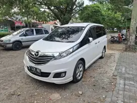 Mazda biante skyactiv matic 2014 putih