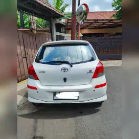 Toyota Yaris S Limited Putih