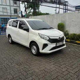 Sigra D 1.0 manual 2023 DP 0% cash back 2 jt angsuran murah